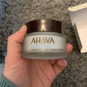 Ahava daily moisturizer 50ml
